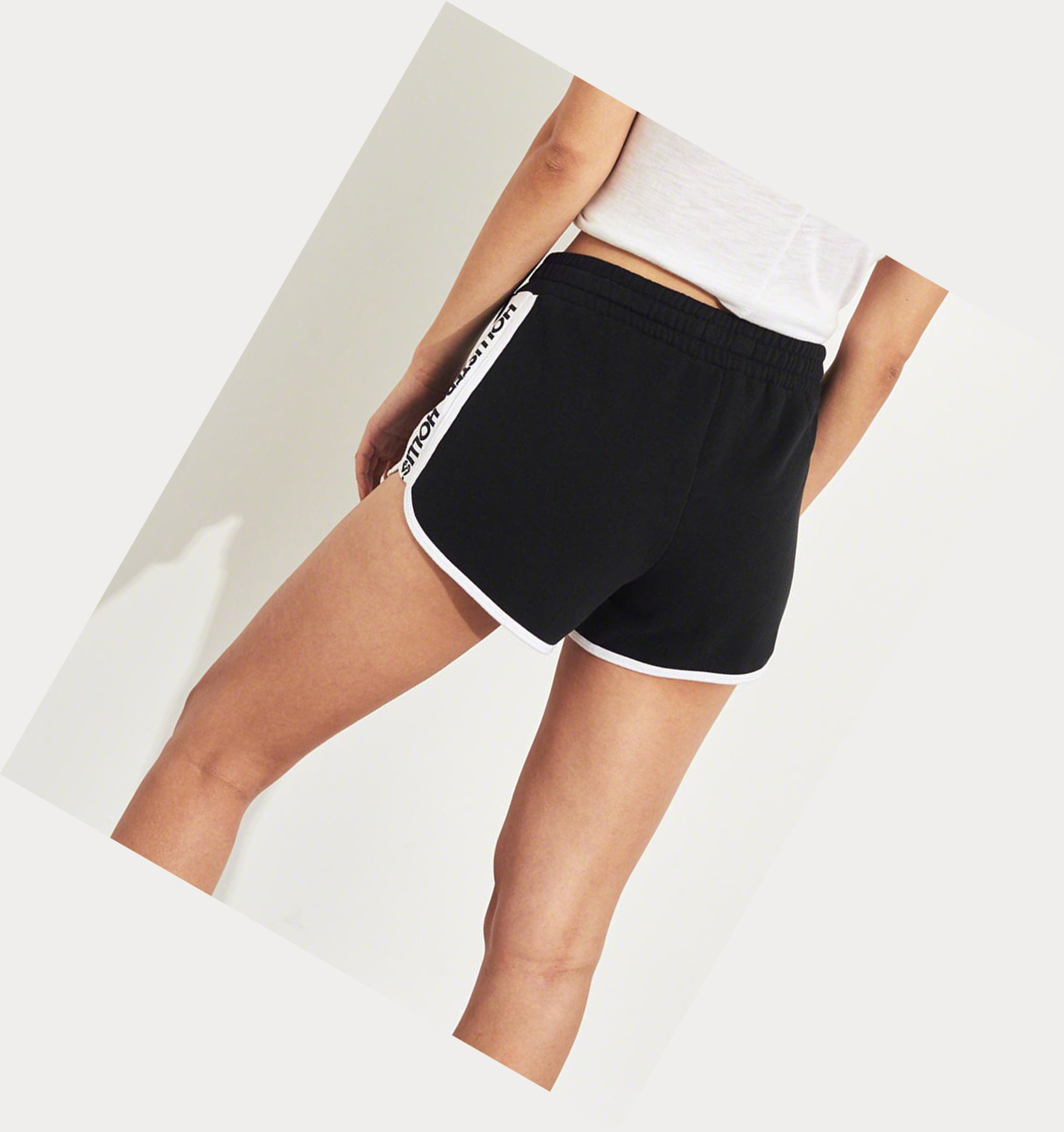 Black Women's Hollister High-Rise Fleece Curved Hem Shorts | UK-427QCLN