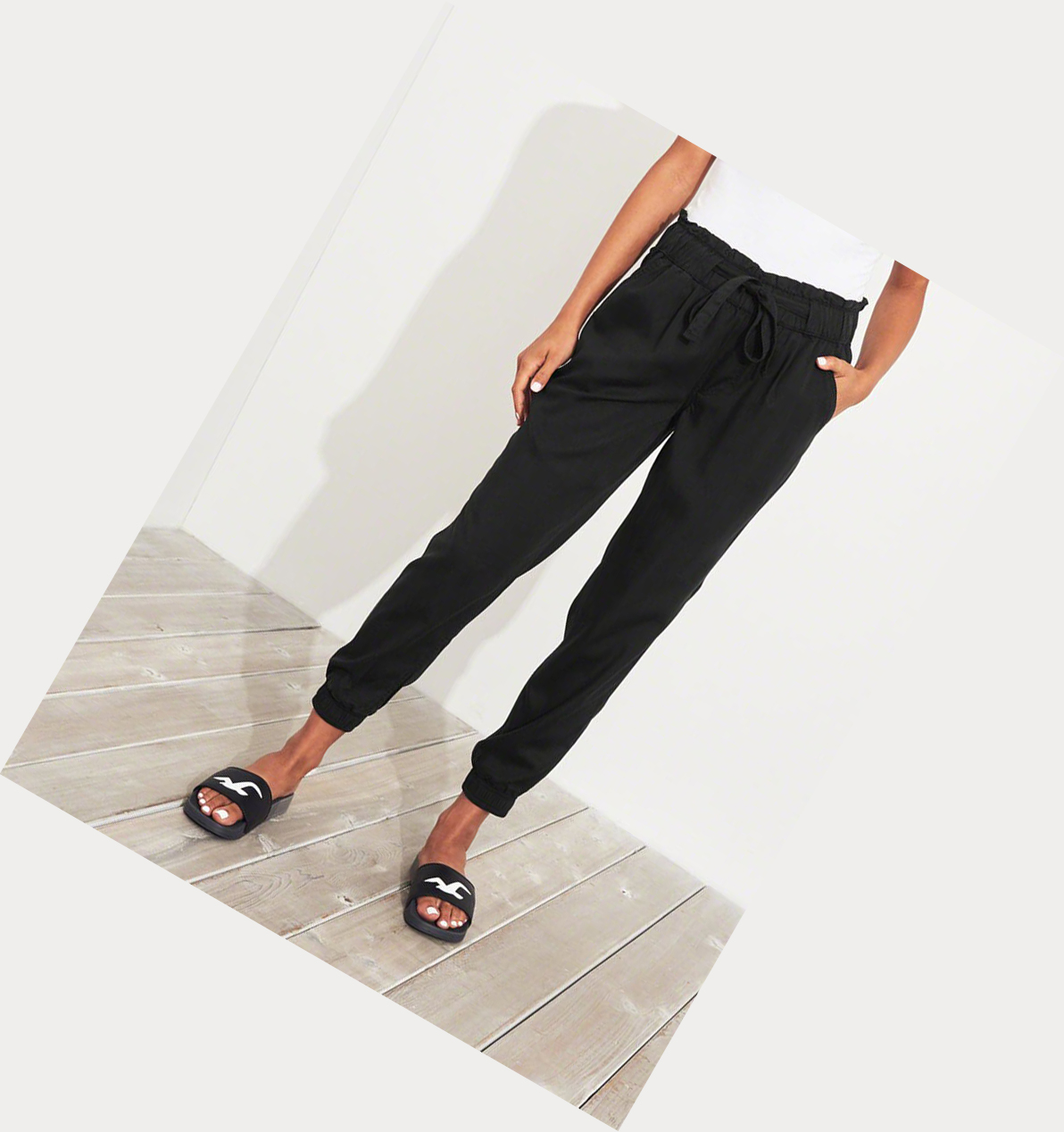 Black Women's Hollister Paper-Bag High-Rise Twill Pants | UK-257PEJW