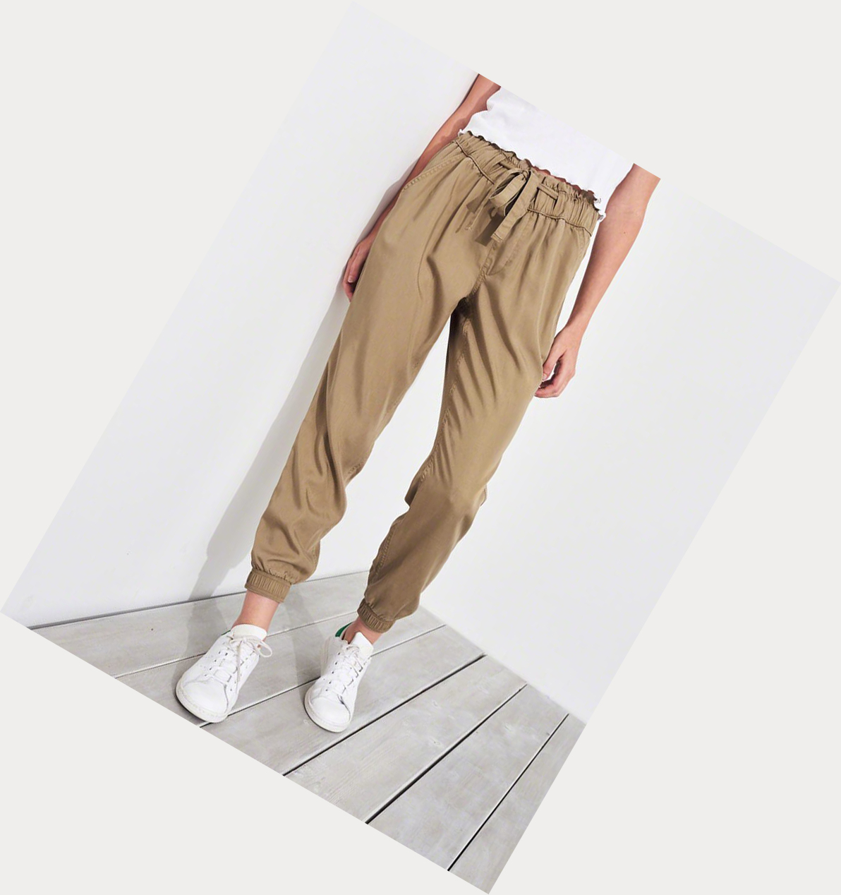 Khaki Women's Hollister Paper-Bag High-Rise Twill Pants | UK-769IRJS