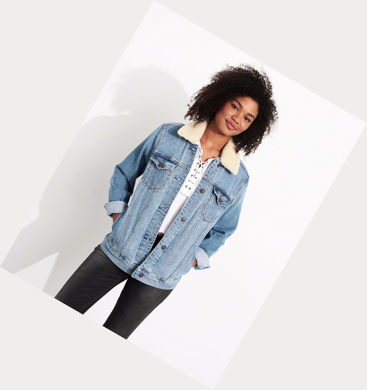 Light Wash Women's Hollister Stretch Trucker Denim Jacket | UK-631GZKF