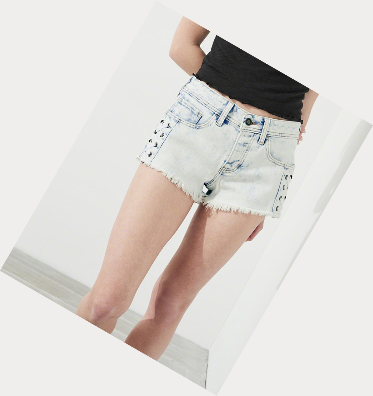 Light Wash Women's Hollister Vintage Stretch Low-Rise Denim Boyfriend Shorts | UK-436CQEJ