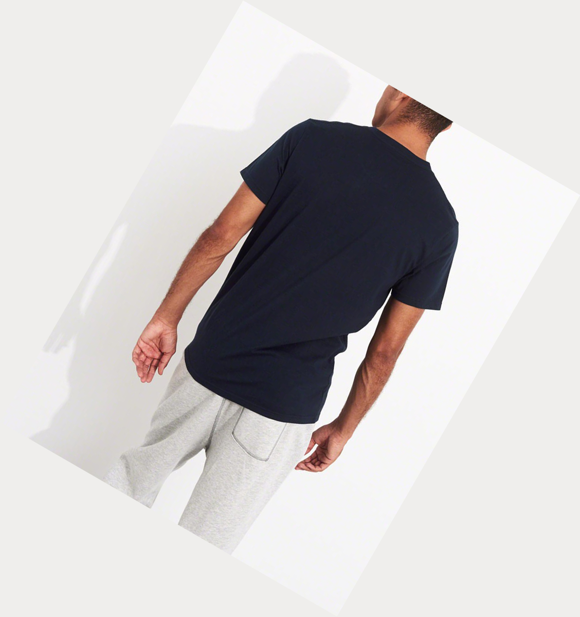 Navy Men's Hollister Must-Have Crewneck Short Sleeve | UK-872IWZE