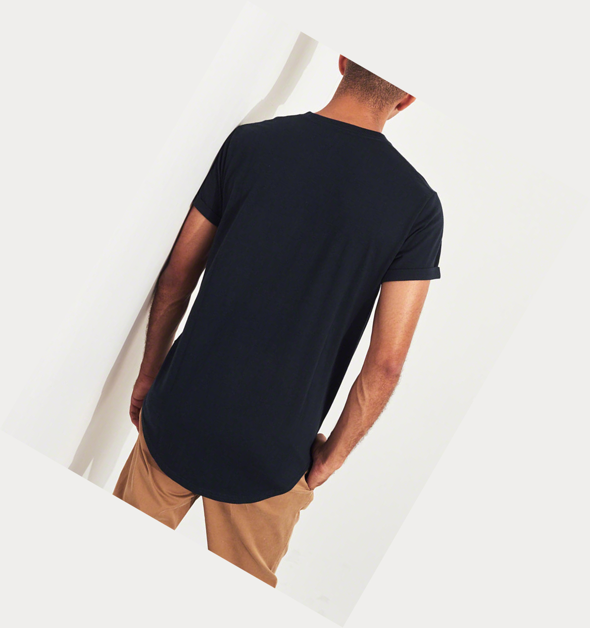 Navy Men's Hollister Must-Have Curved Hem Short Sleeve | UK-431CJAX