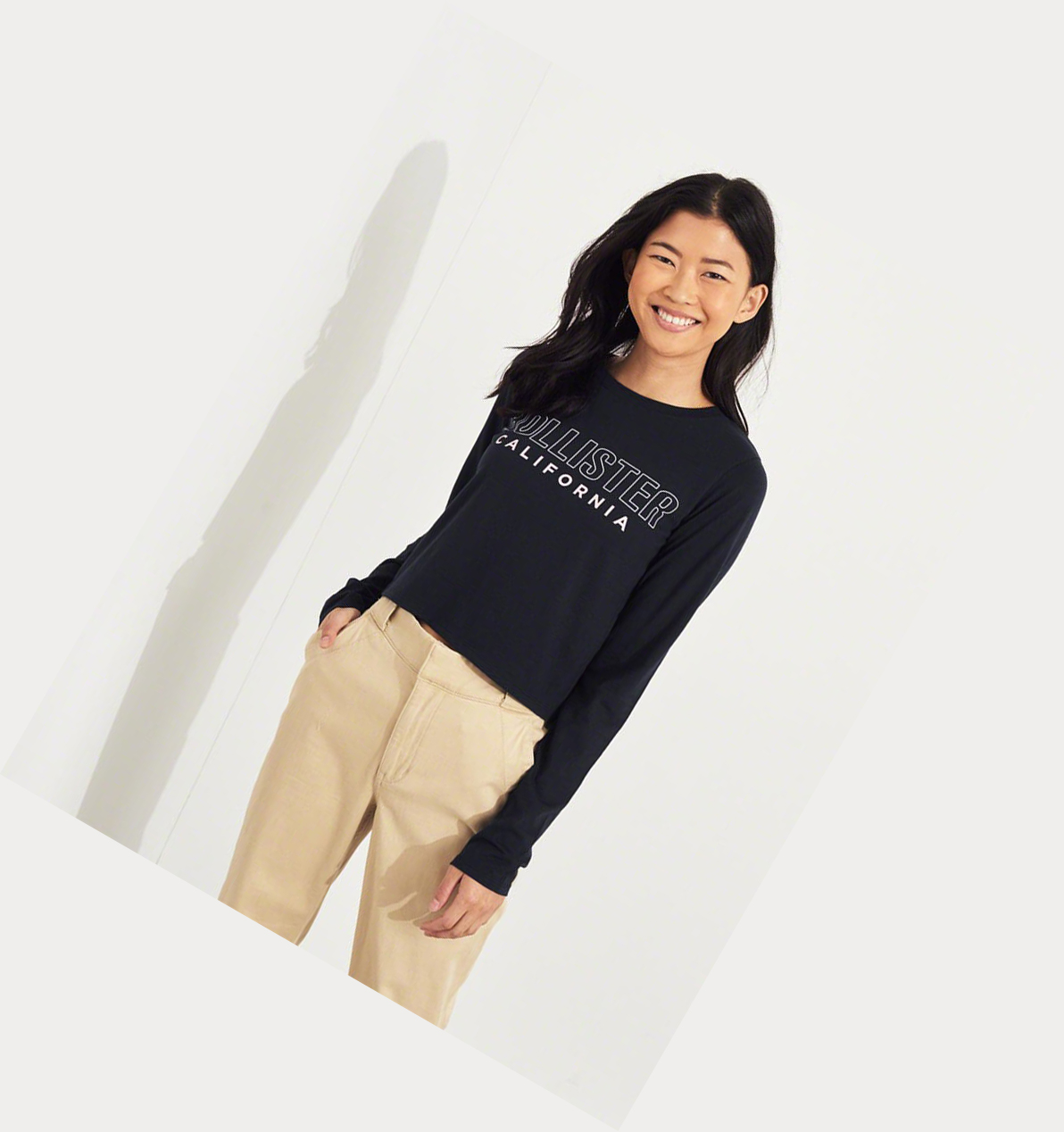 Navy Women's Hollister Crop Long Sleeve | UK-316FVCT