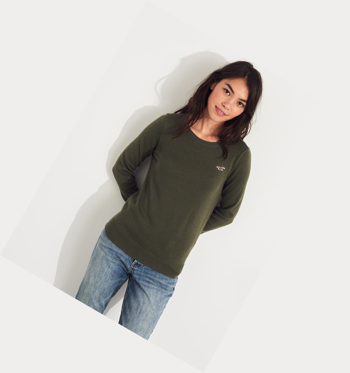 Olive Women's Hollister Crewneck Sweaters | UK-853BNCQ