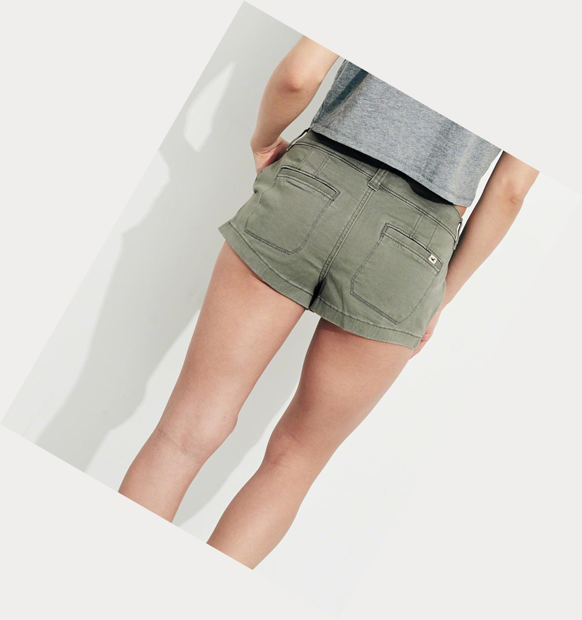 Olive Women's Hollister Stretch Low-Rise Twill Chino Shorts | UK-428JRZQ