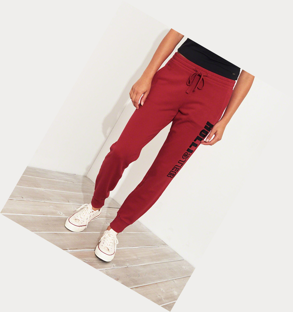 Red Women's Hollister Mid-Rise Fleece Sweatpants | UK-106MNKQ