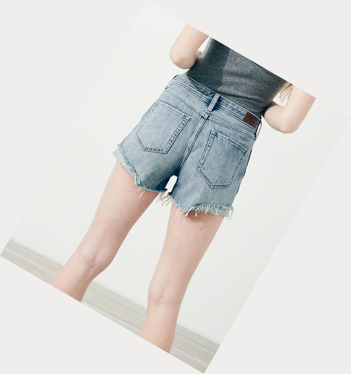 Wash Women's Hollister High-Rise Denim Boyfriend Shorts | UK-860HUCW