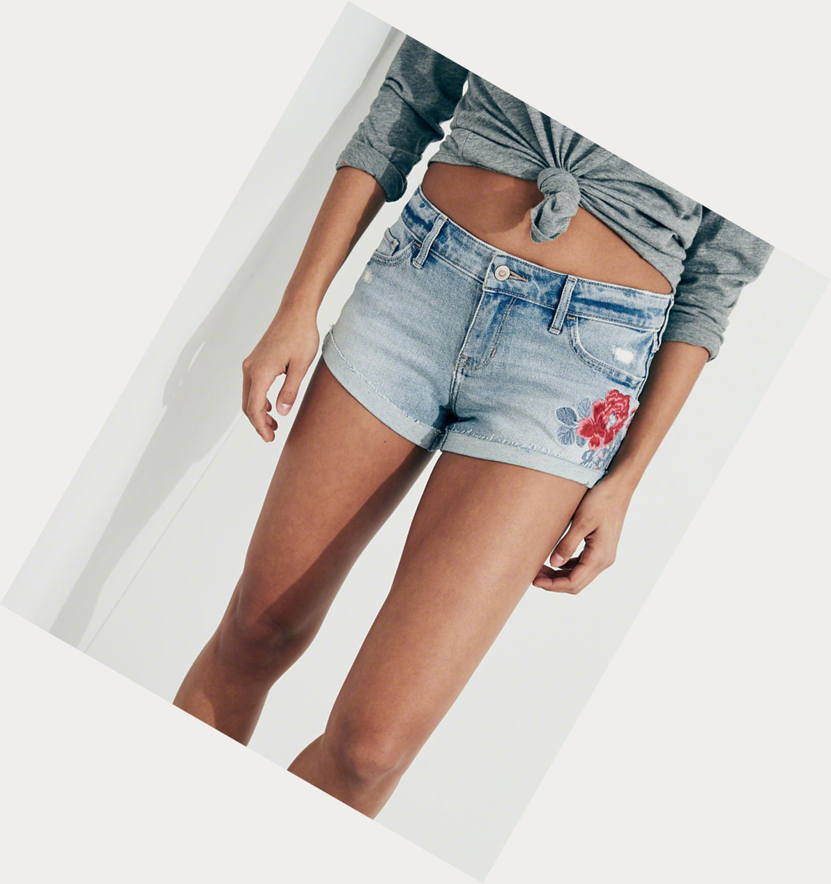 Wash Women's Hollister Low-Rise Denim Shorts | UK-871BVCQ