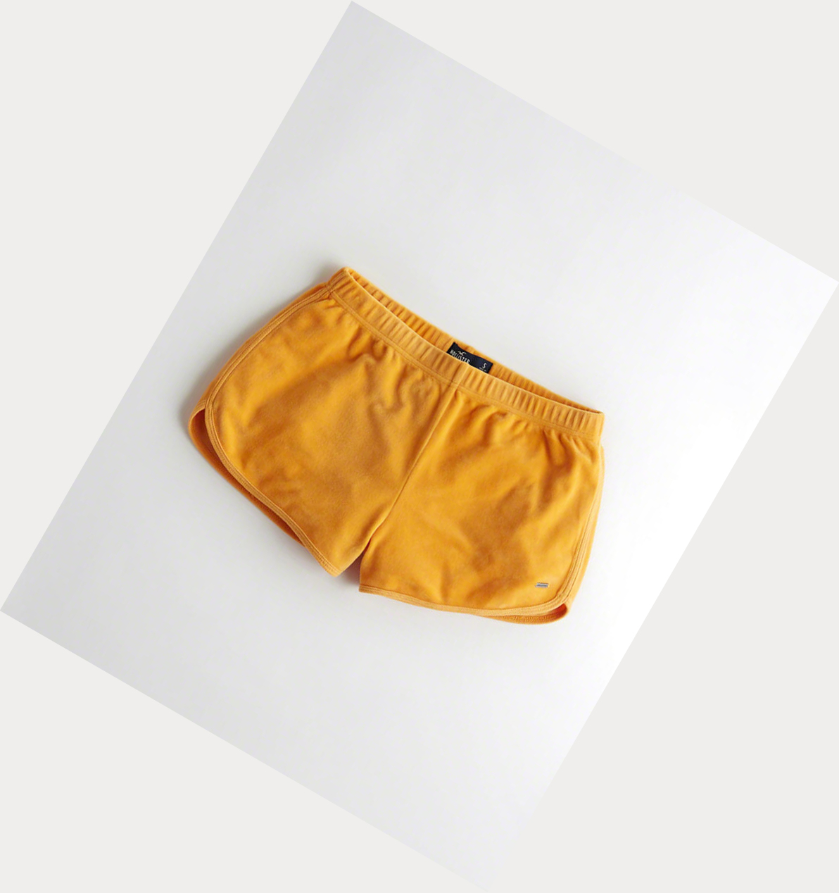 Yellow Women\'s Hollister High-Rise Velvet Curved Hem Shorts | UK-605ZXKG